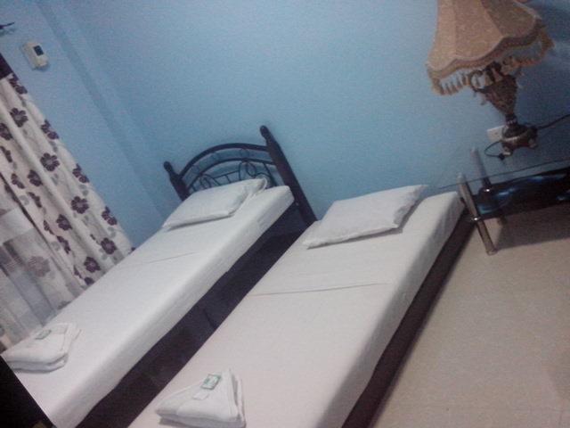 A'S Azotea De Bohol - Back-Packers Room 3 تاغبيلاران سيتي المظهر الخارجي الصورة